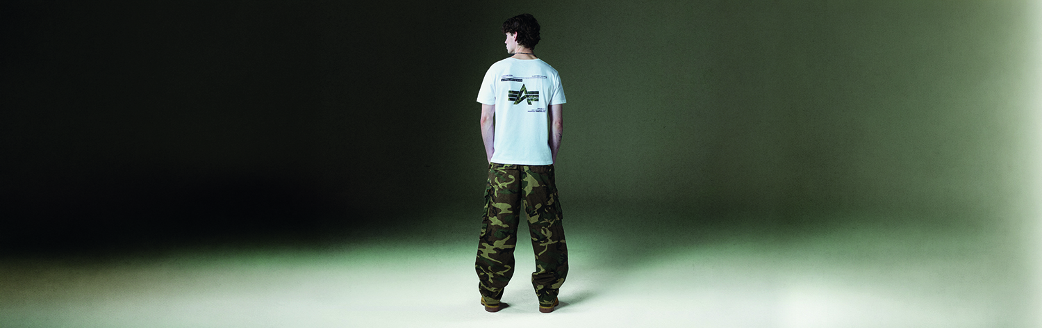 CAMO LABEL BACKPRINT T-SHIRT