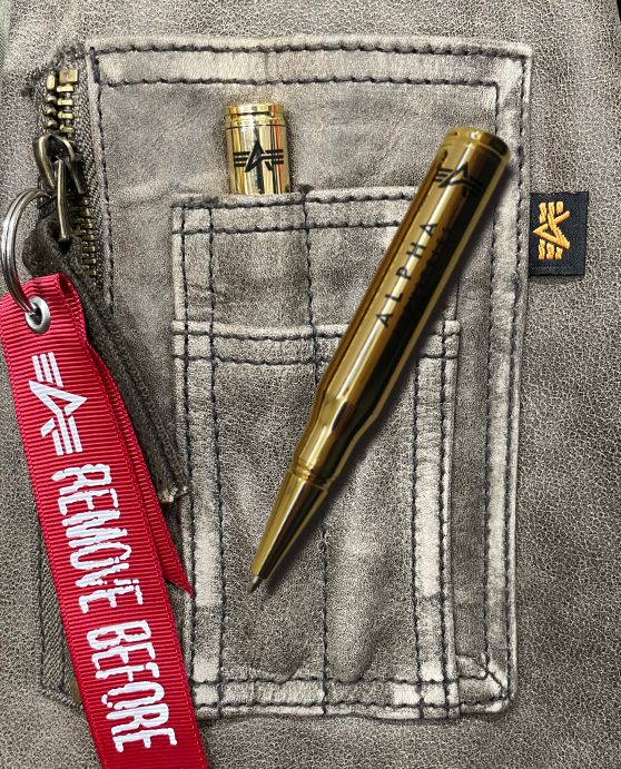 pen in pocket shade